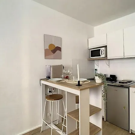 Cosy Studio-mer 5min-gare 2 Min דירה ואלאוריס